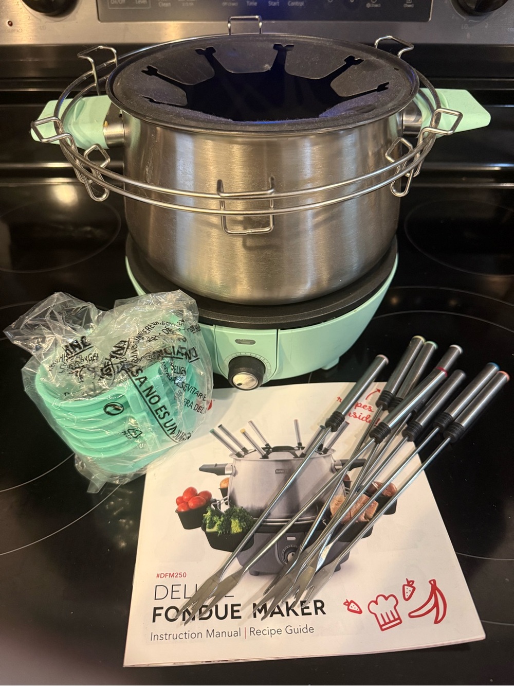 Mint Green Electric Fondue Set with Stainless Steel Pot and Forks